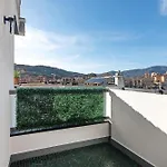 Linda's Pet Friendly House Apartment